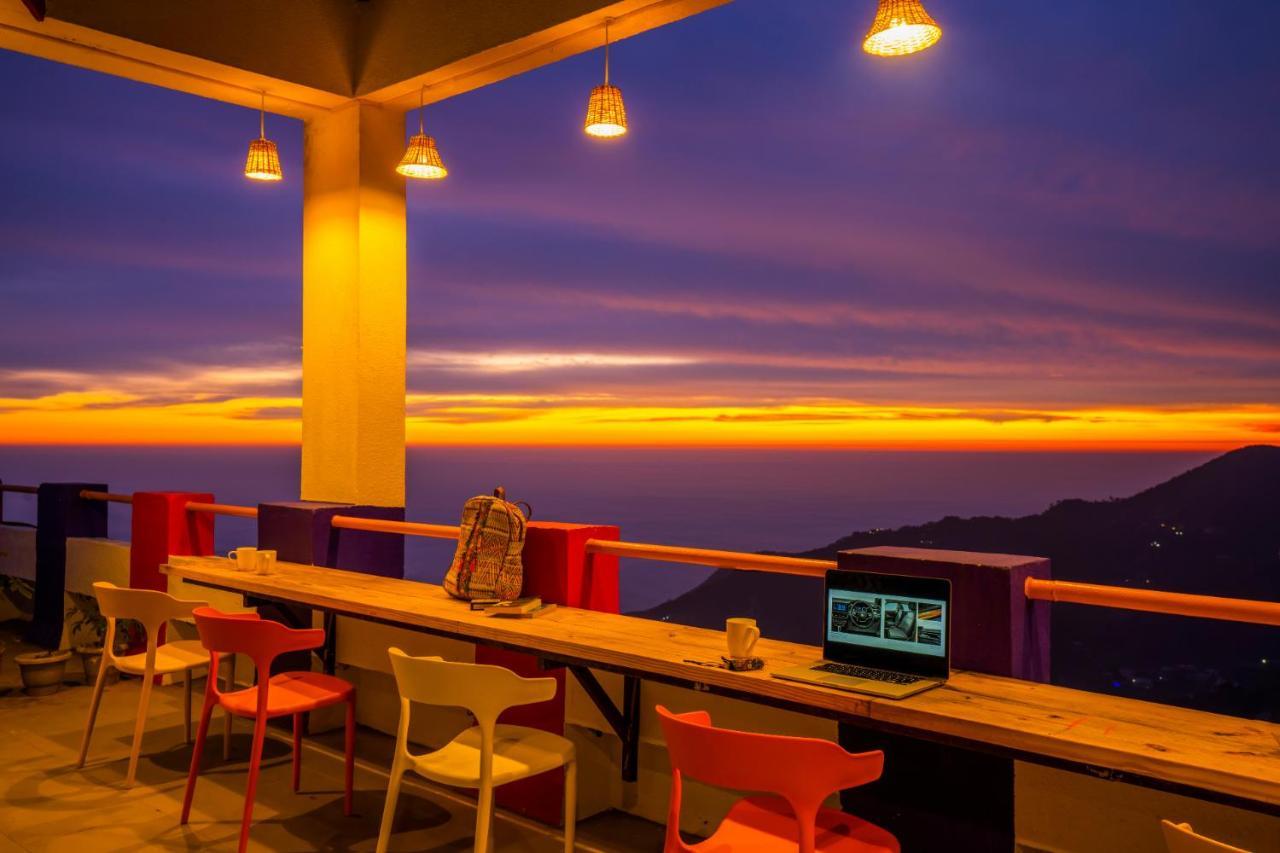 Gostops Mussoorie, Picture Palace ภายนอก รูปภาพ